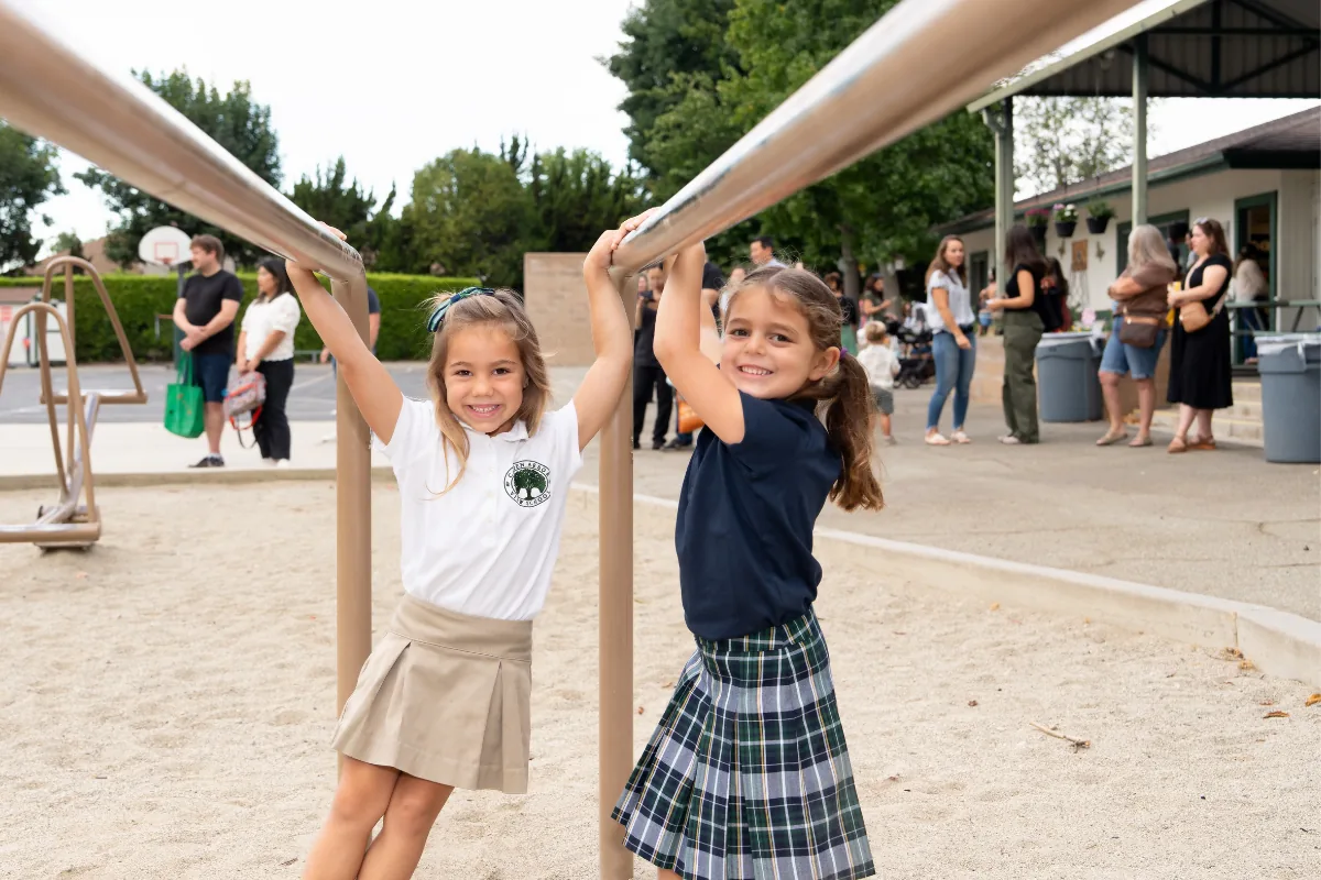 Carden Arbor View students on the playground
